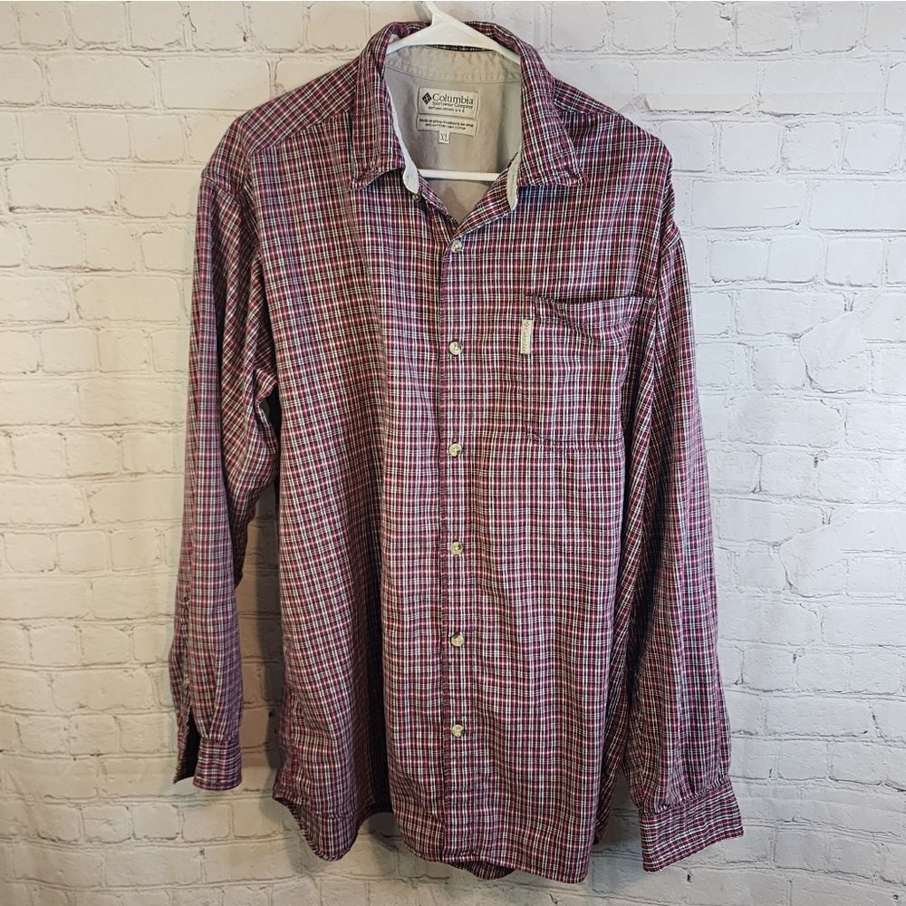 Men's Columbia longsleeve button-down shirt, size XL